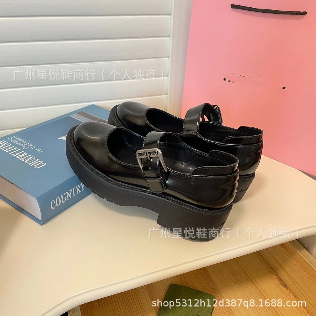 Black Patent Leather Mary Jane Platform Shoes - 2