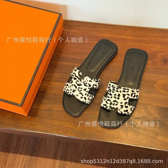 Unbranded Slippers H-Cutout Flat Slide product detail image 16