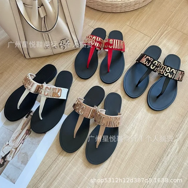 Moschino Sandals Metal Logo Thong product detail image 2