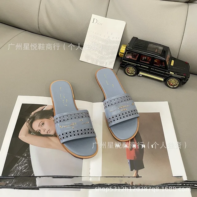 Dior Slippers Perforated Logo Strap Slide product detail image 7
