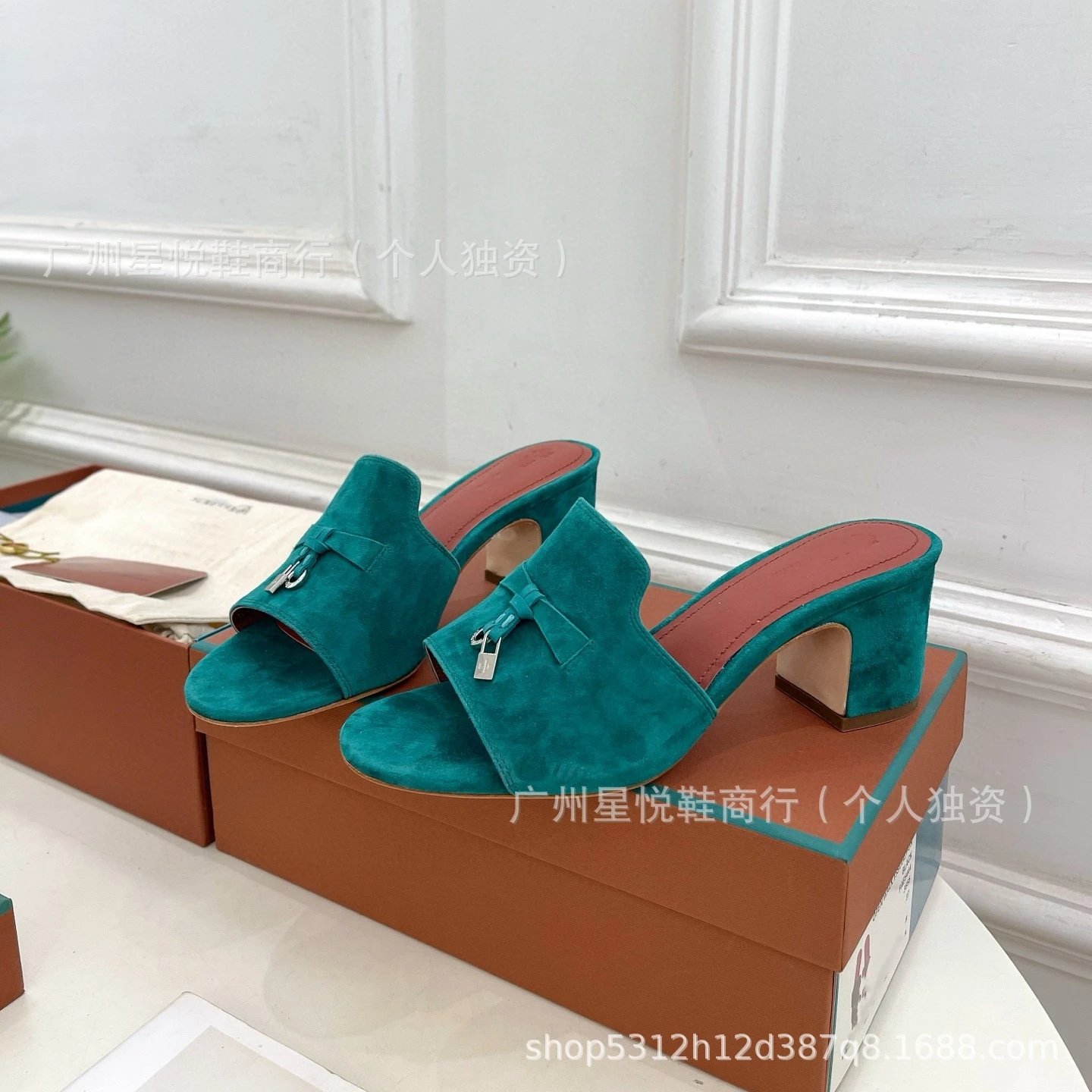 Hermès Oran Mule Yellow Suede Block Heel Sandals - 11
