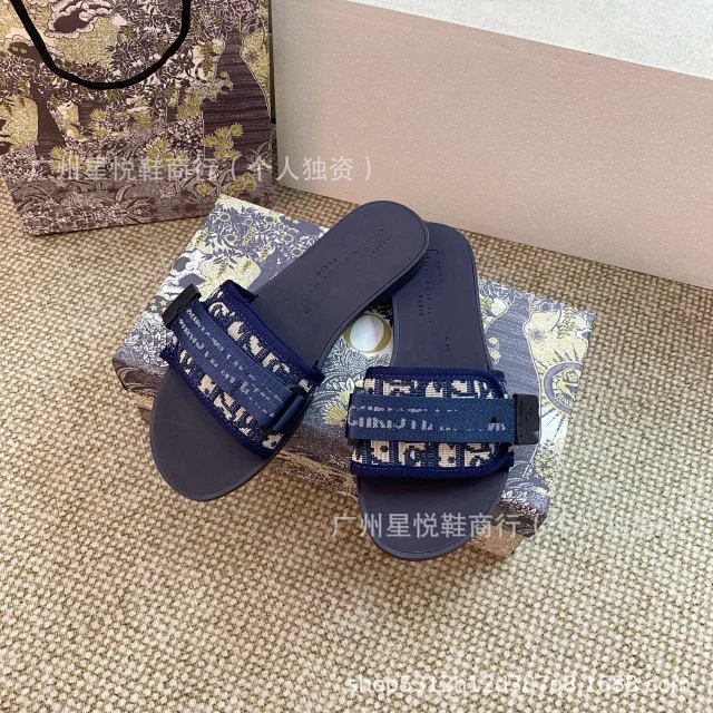 Dior Slippers Embroidered Logo Strap Flat Slides product detail image 13