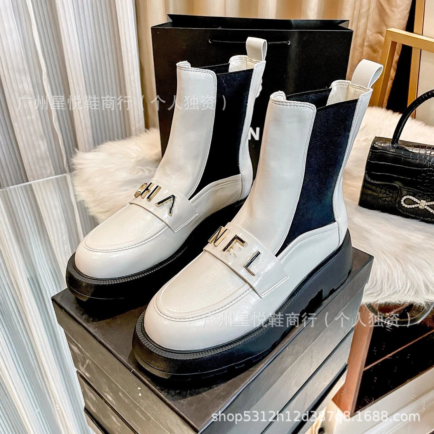 Celine Triomphe Chelsea Boots Black Patent Leather Boots - 6