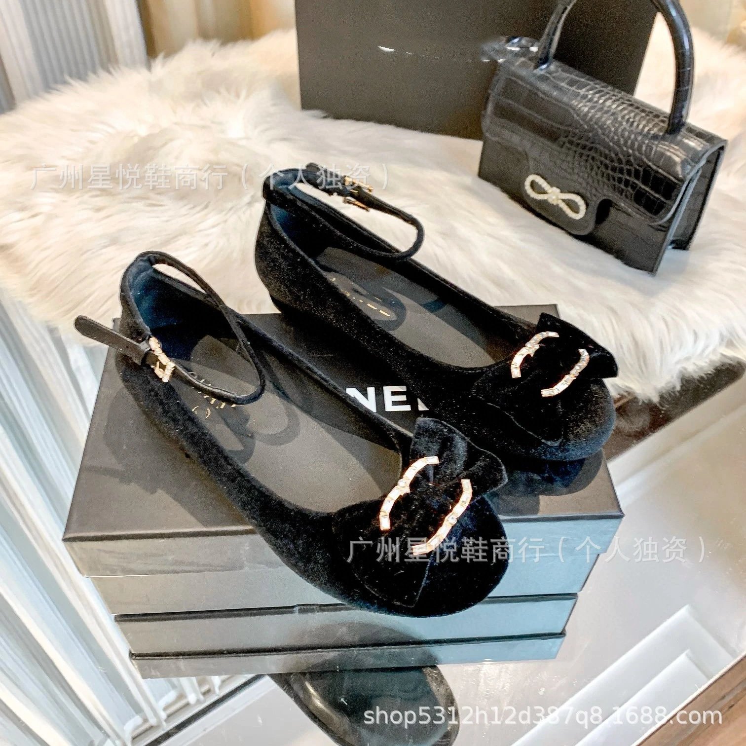 Saint Tears Velvet Mary Jane Flats Black - 6