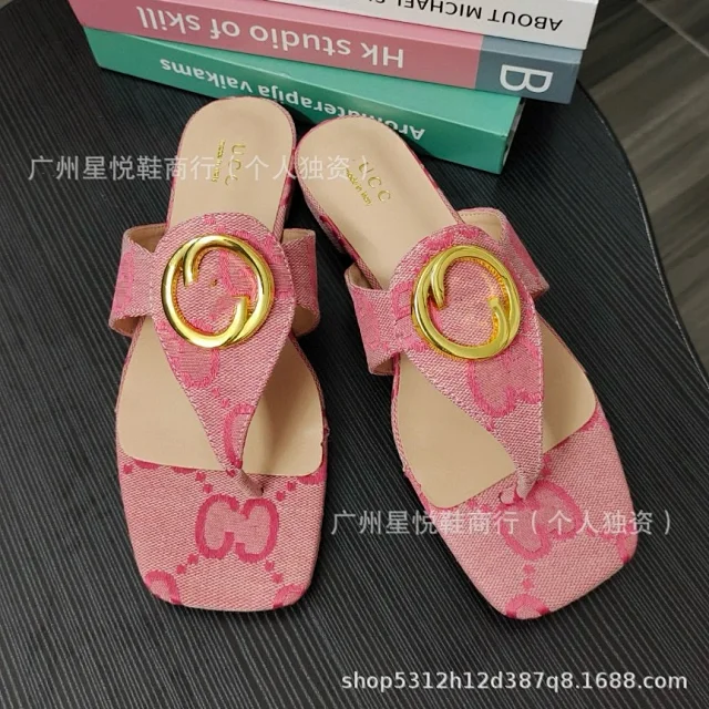 Gucci Slippers Square-Toe GG Monogram Buckle Slide product detail image 10