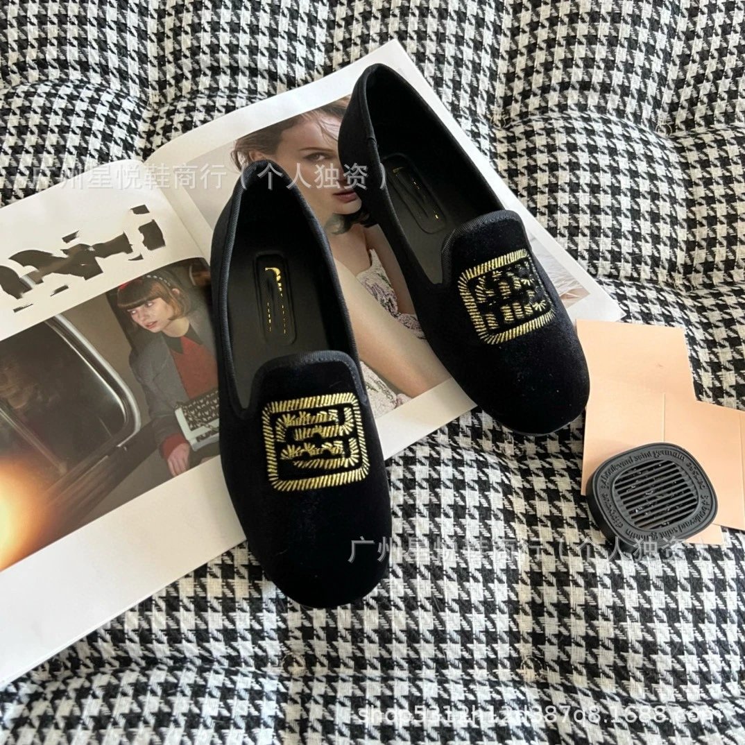 Black Bow-Embellished Loafers - 9