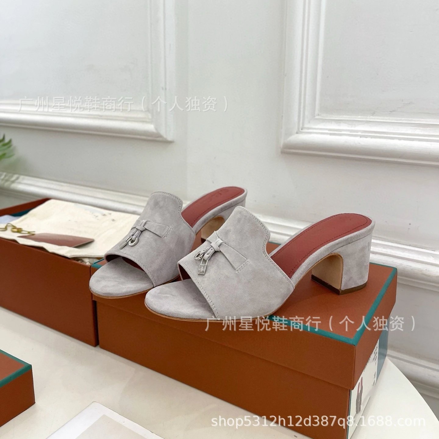 Hermès Oran Mule Yellow Suede Block Heel Sandals - 12