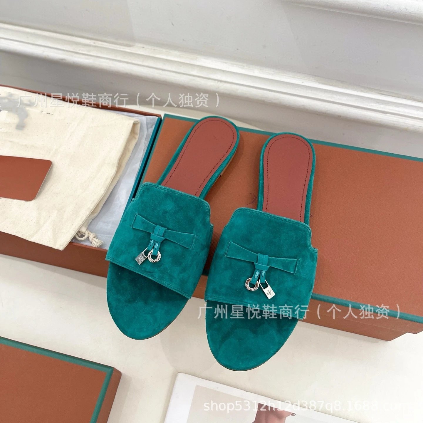 Hermès Oran Mule Yellow Suede Block Heel Sandals - 36