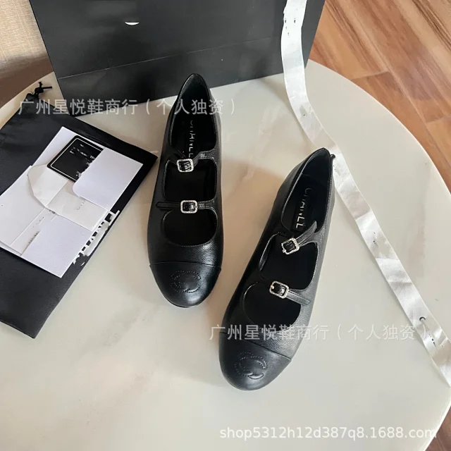Chanel Leather Shoes Two-Strap Cap-Toe Mary Jane Flats product detail image 7
