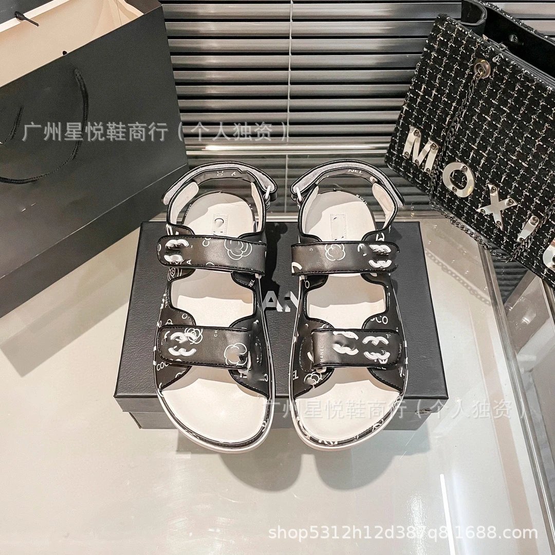 Chanel CC Logo Print White Sandals with Black Sole - 5