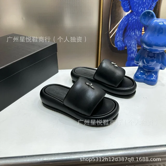 Unbranded Slippers Platform slide with metal bow ornament product detail image 9
