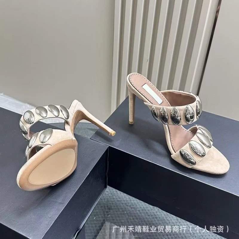 Valentino Garavani Rockstud Flat Mules Beige Sandals - 4