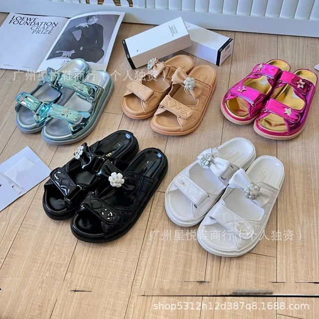 Chanel Slippers Quilted Double-Strap Bow Slide Sandals product detail image 3