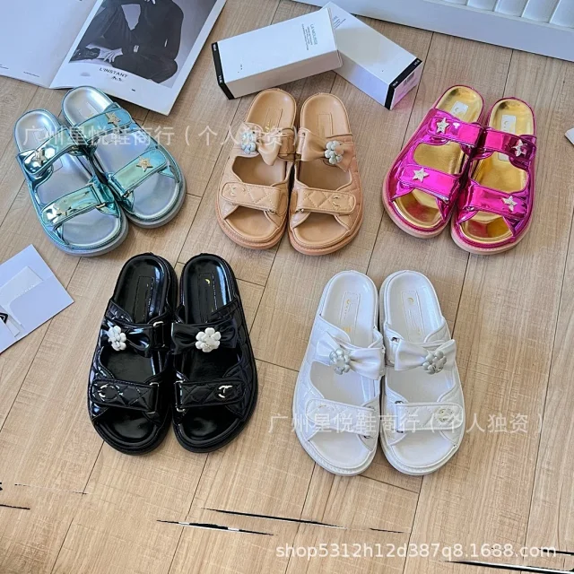 Chanel Slippers Quilted Double-Strap Bow Slide Sandals product detail image 1