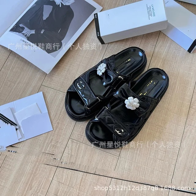 Chanel Slippers Quilted Double-Strap Bow Slide Sandals product detail image 6