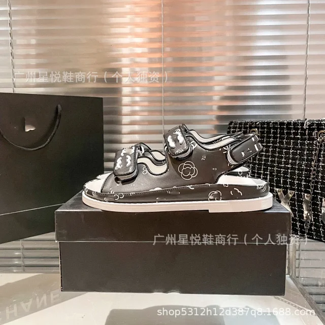Chanel Sandals Printed Hook-and-Loop Strap product detail image 10