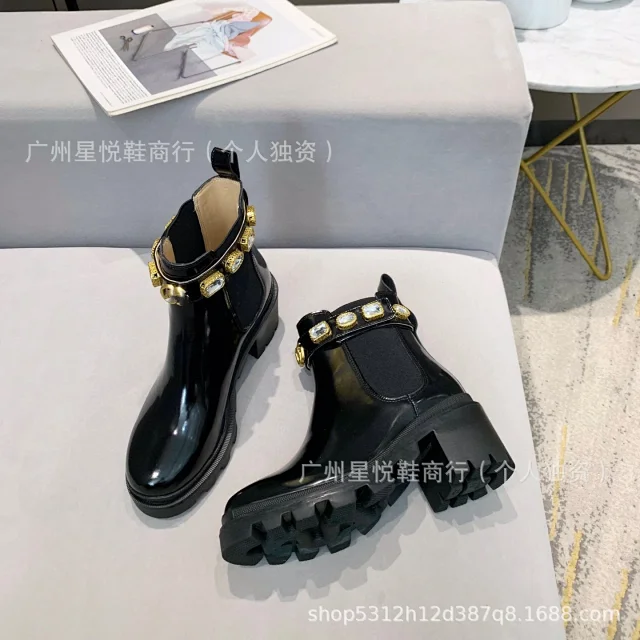 Unbranded Boots Embellished lug-sole Chelsea ankle product detail image 6