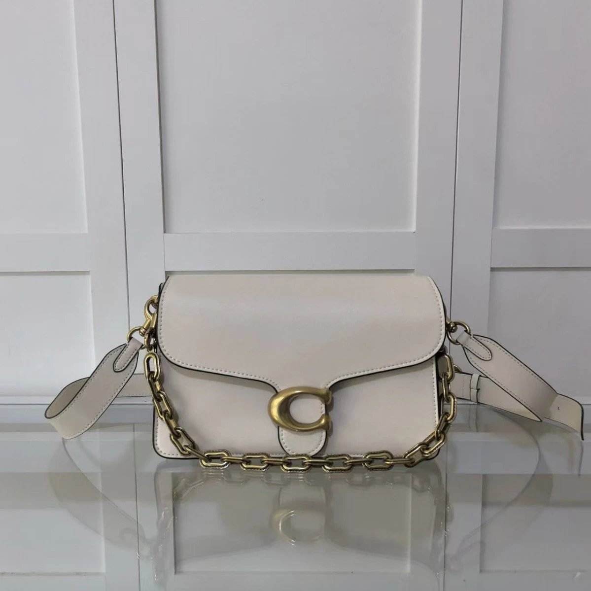 Unbranded Crossbody Bags Flap Bag with Chain Detail image 3
