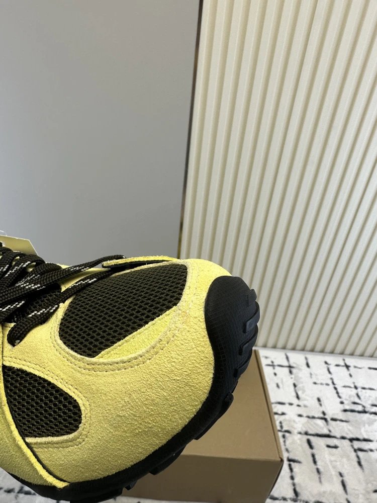 Off-White x Asics Gel-Lyte III Yellow Black Sneakers - 18