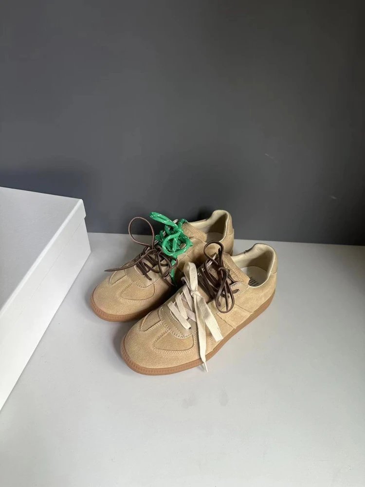 Maison Margiela Replica Sneakers Brown Suede with Contrasting Laces Sneakers - 19