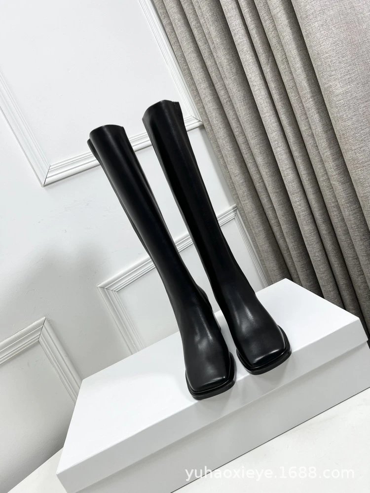 Black Square-Toe Knee-High Block Heel Boots - 11