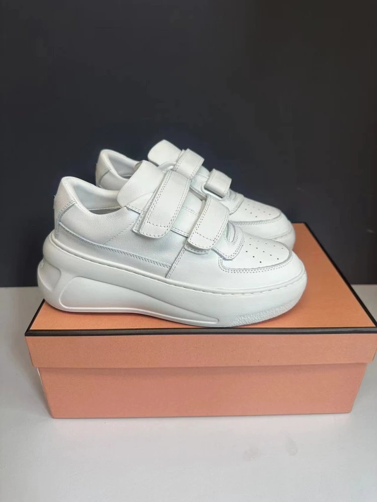 Maison Margiela Tabi-Style Velcro Sneakers White Chunky Sneakers - 15