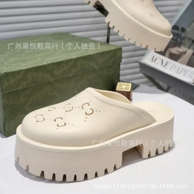 Gucci Slippers Platform GG Cutout Clogs product detail image 7