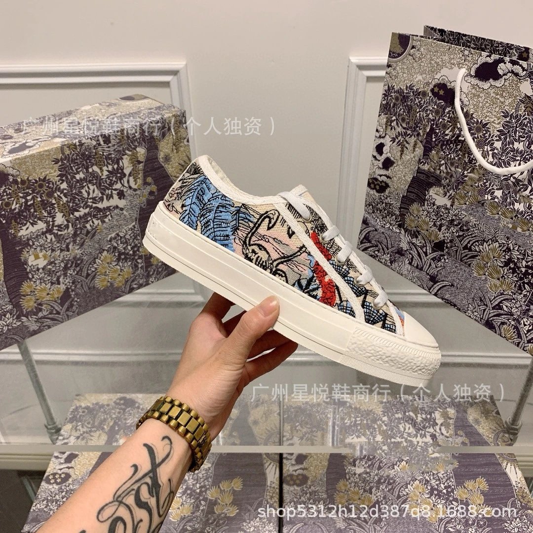 Colorful Swan - Thin Sole