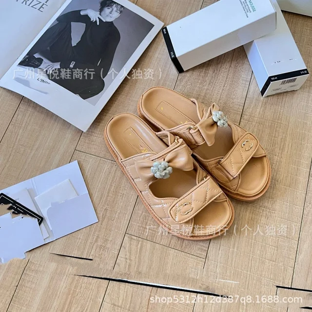 Chanel Slippers Quilted Double-Strap Bow Slide Sandals product detail image 5