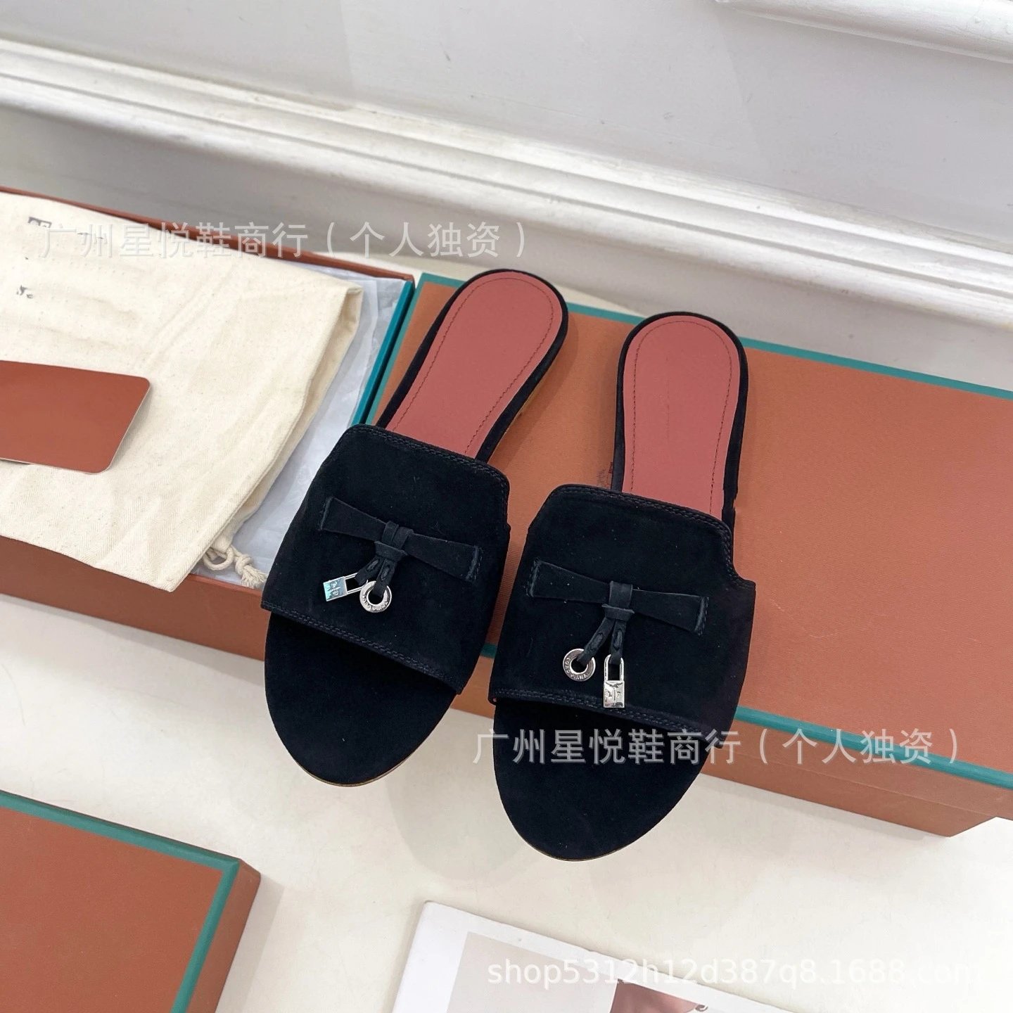 Hermès Oran Mule Yellow Suede Block Heel Sandals - 24