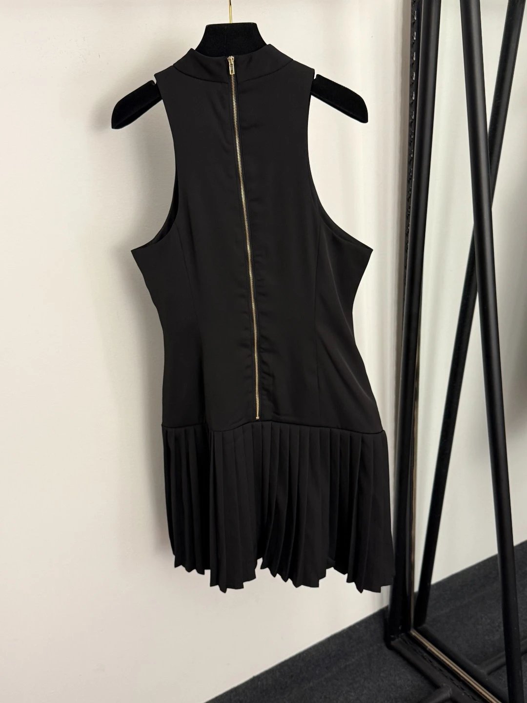 Saint Tears Pleated Hem Sleeveless Dress Black - 7