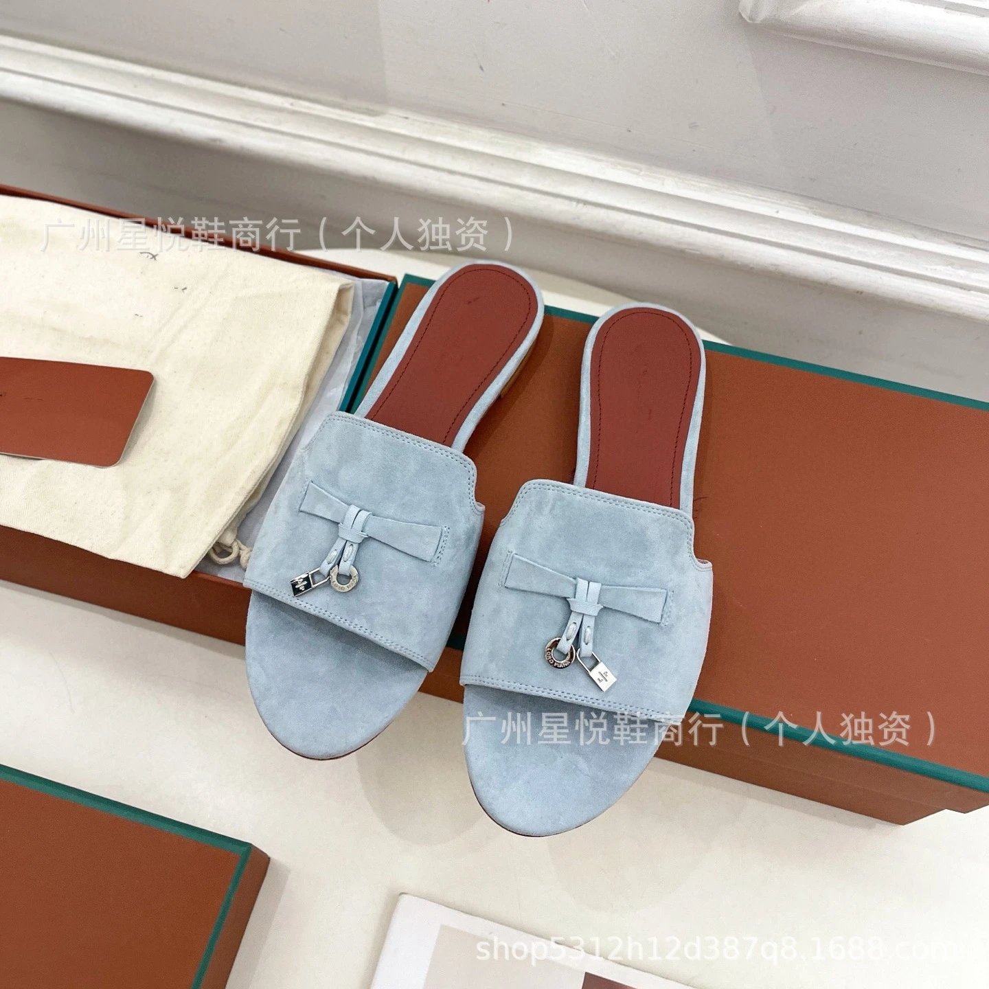 Hermès Oran Mule Yellow Suede Block Heel Sandals - 30
