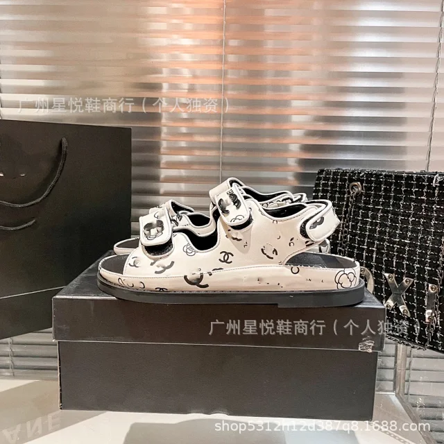 Chanel Sandals Printed Hook-and-Loop Strap product detail image 18