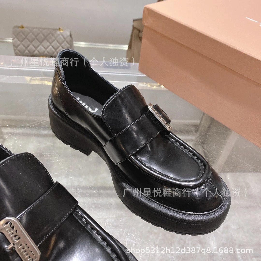 Black Patent Leather Mary Jane Platform Shoes - 19