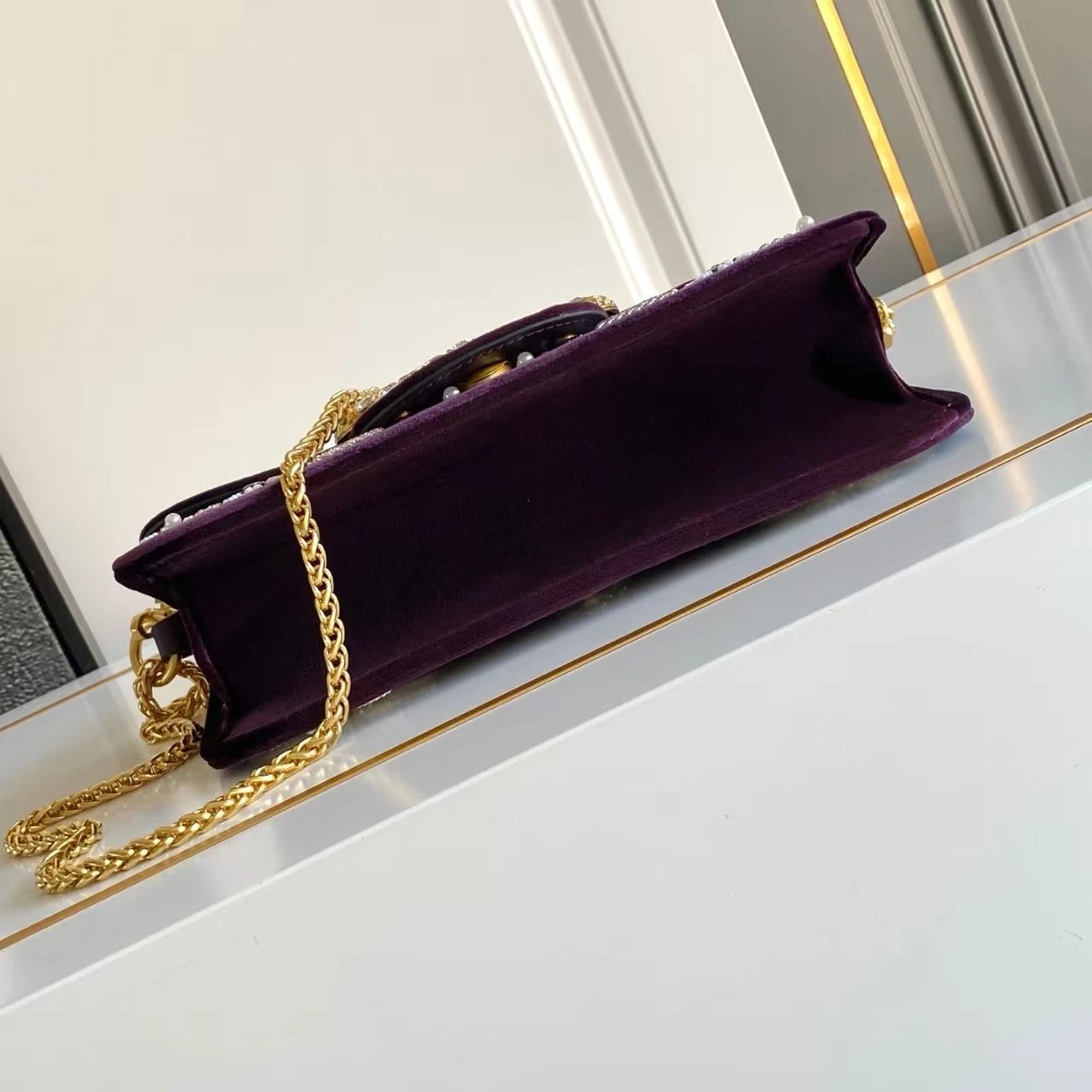 Valentino Garavani VLogo Embellished Velvet Shoulder Bag Yellow - 8