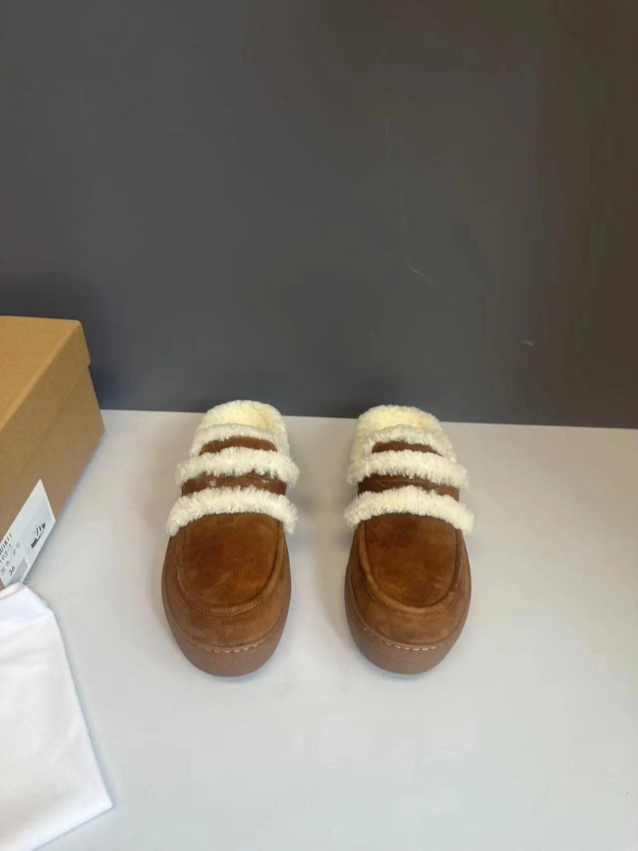 UGG Fluff Slide Sneaker Brown Shearling Slip-On Shoes - 18