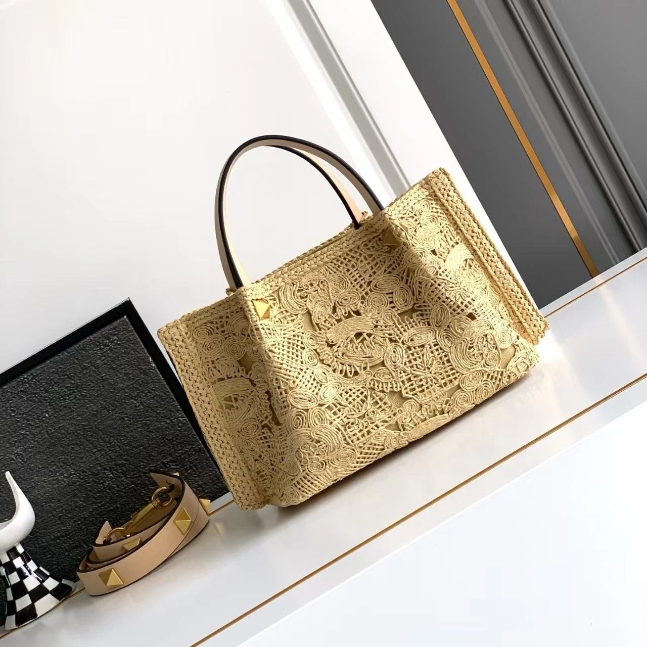 Valentino Garavani Roman Stud Lace Tote Bag Beige Handbag - 7