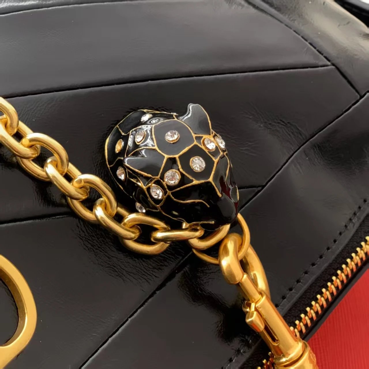 Valentino Garavani VLogo Chain Bag Burgundy Shoulder Bag - 9