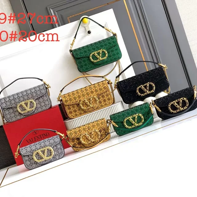 Unbranded Shoulder Bags Rhinestone floral flap chain bag product detail image 2