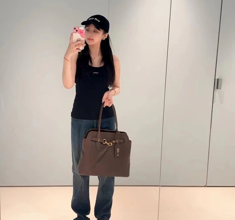 Miu Miu Archivio 2009 Brown Leather Handbag - 9