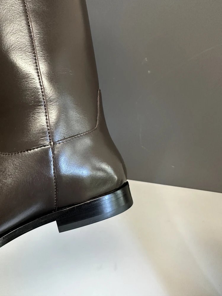 Loewe Anagram Logo Knee-High Boots Black Leather Boots - 29