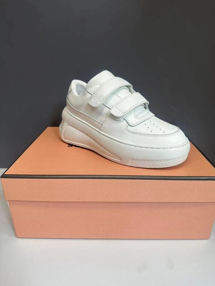 Maison Margiela Tabi-Style Velcro Sneakers White Chunky Sneakers - 13