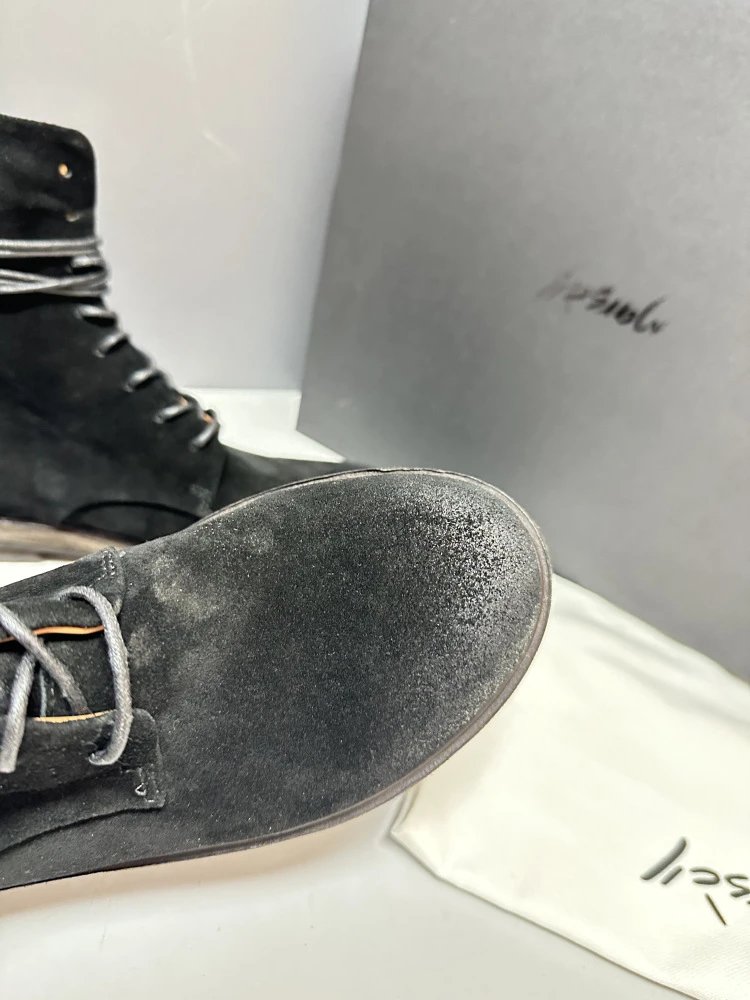 Maison Margiela Tabi Lace-Up Suede Boots Brown - 28
