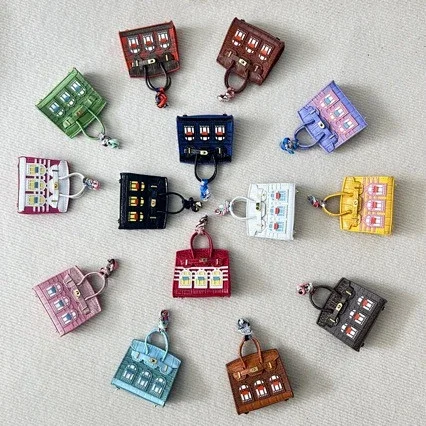 Unbranded Handbags Mini top-handle window house bag charm product detail image 1