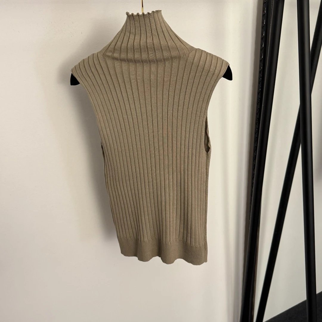 Beige Ribbed Knit Three-Piece Set: Turtleneck Vest, Open-Front Cardigan, Wide-Leg Pants - 8