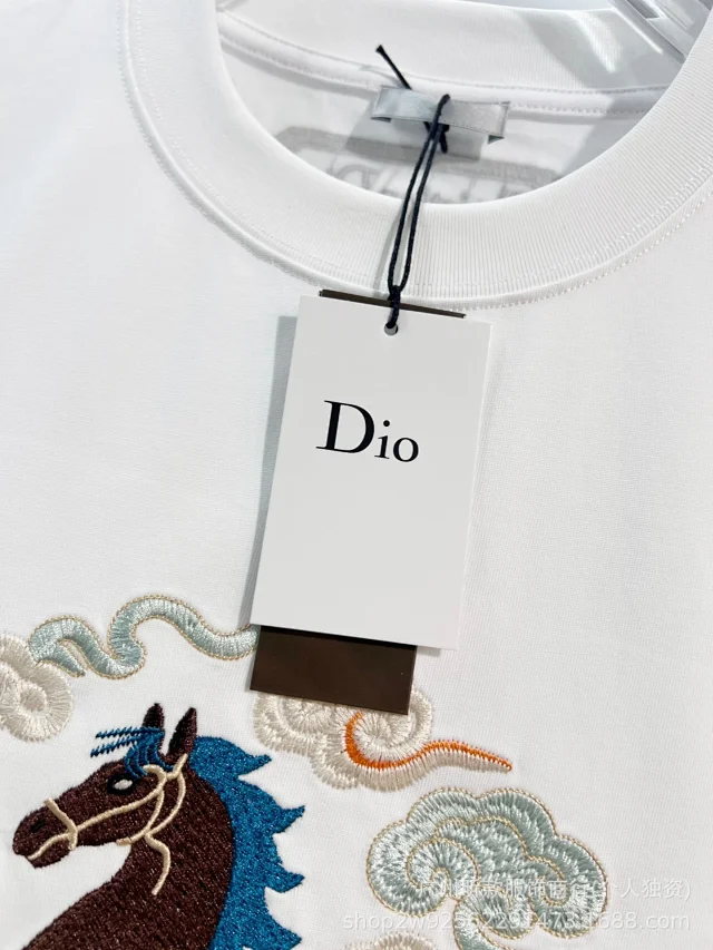 Dior T-Shirts Horse Embroidery product detail image 15