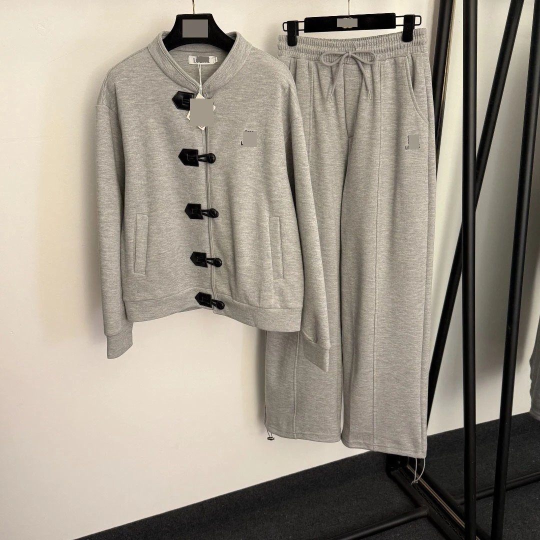 L...E Toggle Closure Knit Set Beige Casual-Set - 6