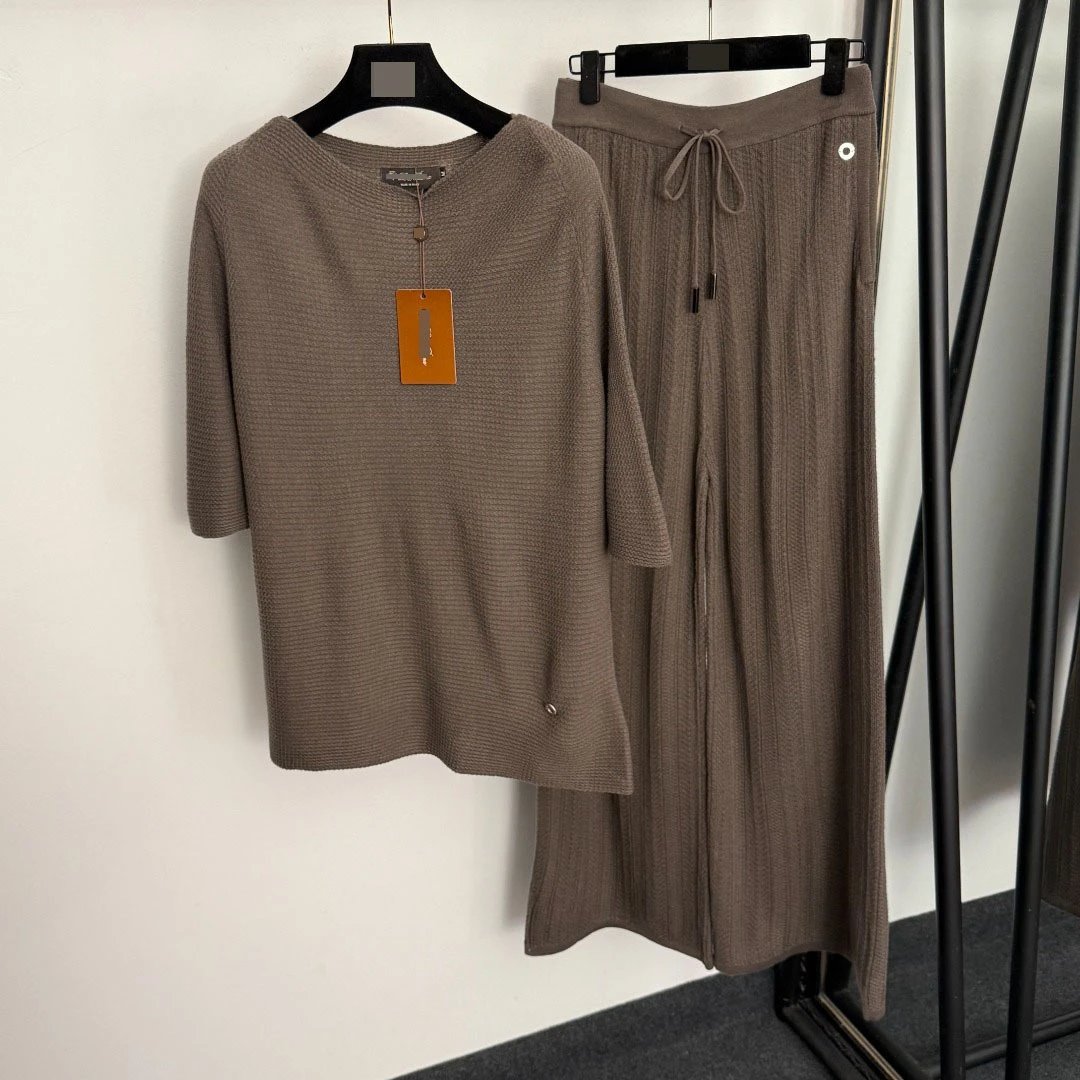 Design Knit Set Black Casual Two-Piece Set - 4