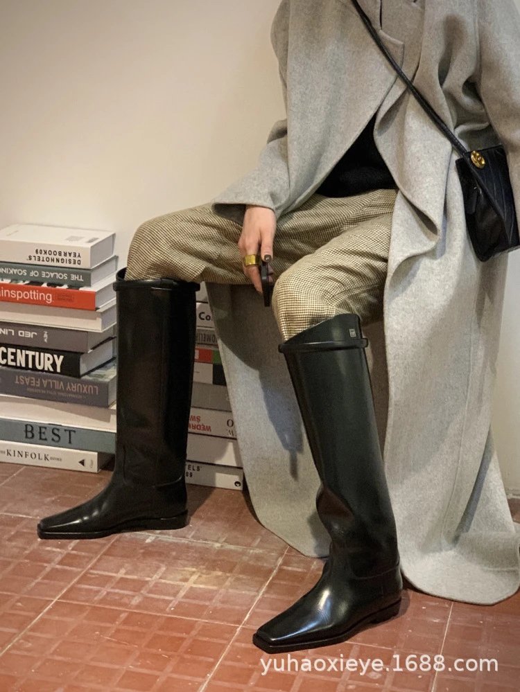 Loewe Anagram Logo Knee-High Boots Black Leather Boots - 11