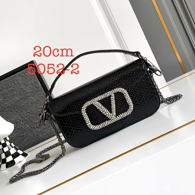 Unbranded Crossbody Bags Snakeskin-Embossed Flap Bag with Rhinestone V-Shaped Clasp product detail image 3